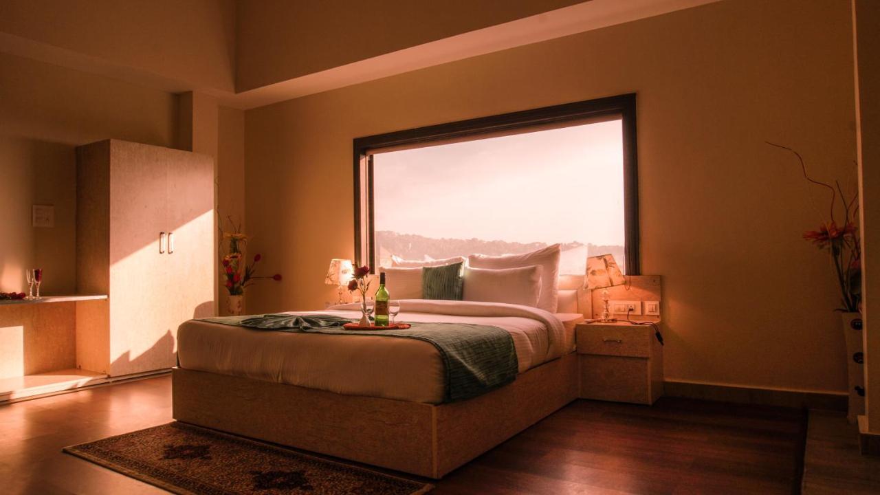 D'Polo Club & Spa Resort Дармсала Экстерьер фото